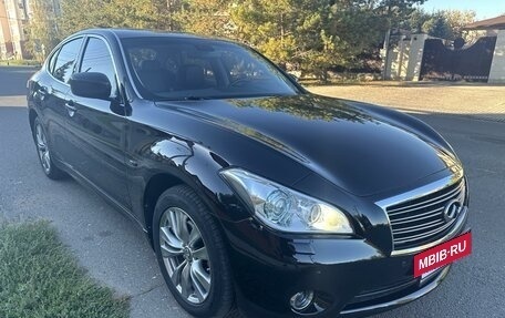 Infiniti M, 2012 год, 1 850 000 рублей, 2 фотография