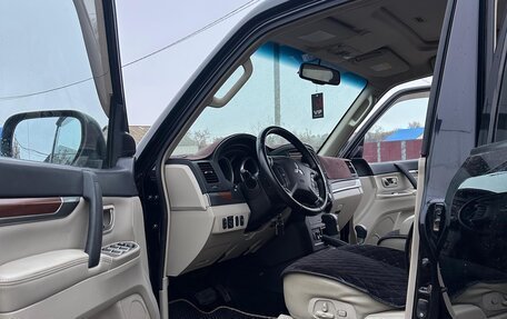 Mitsubishi Pajero IV, 2008 год, 1 680 000 рублей, 6 фотография