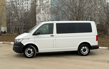 Volkswagen Caravelle T6 рестайлинг, 2020 год, 4 850 000 рублей, 3 фотография