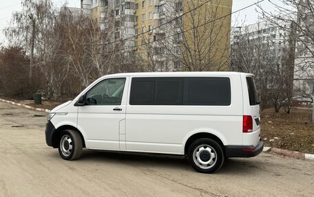 Volkswagen Caravelle T6 рестайлинг, 2020 год, 4 850 000 рублей, 4 фотография