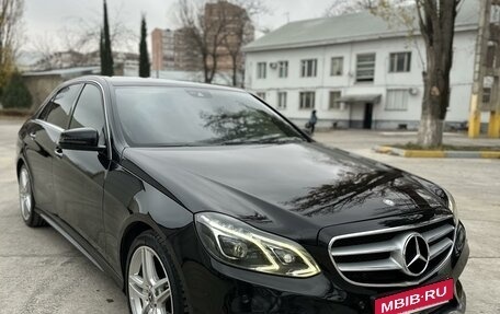 Mercedes-Benz E-Класс, 2013 год, 2 450 000 рублей, 3 фотография