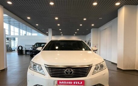 Toyota Camry, 2014 год, 1 840 000 рублей, 8 фотография