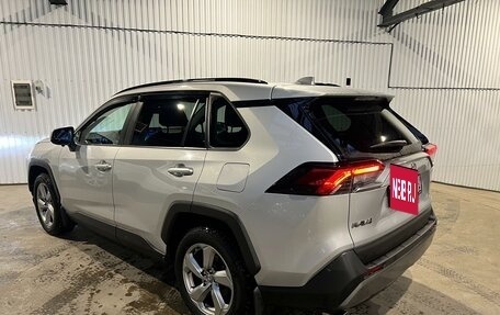 Toyota RAV4, 2019 год, 3 069 000 рублей, 4 фотография