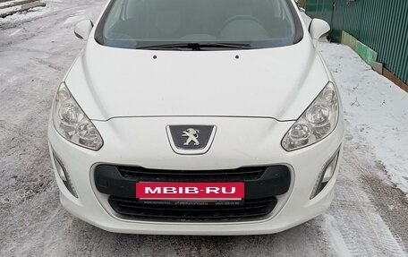 Peugeot 308 II, 2012 год, 630 000 рублей, 2 фотография