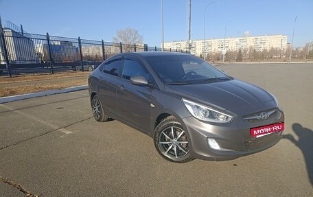 Hyundai Solaris II рестайлинг, 2013 год, 820 000 рублей, 6 фотография