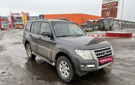 Mitsubishi Pajero IV, 2017 год, 3 500 000 рублей, 2 фотография