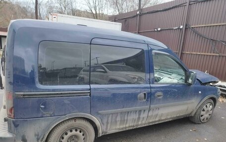 Opel Combo C, 2008 год, 250 000 рублей, 3 фотография