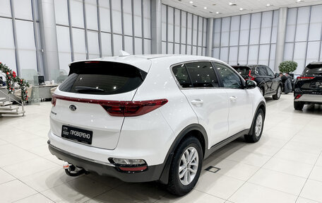 KIA Sportage IV рестайлинг, 2020 год, 2 290 000 рублей, 5 фотография