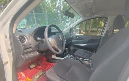 Nissan Navara (Frontier), 2020 год, 3 190 000 рублей, 7 фотография