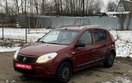 Renault Sandero I, 2011 год, 530 000 рублей, 2 фотография