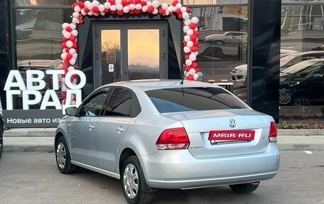 Volkswagen Polo VI (EU Market), 2013 год, 897 000 рублей, 4 фотография