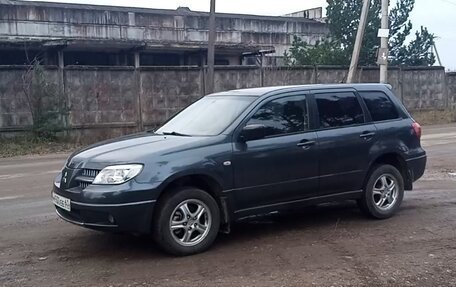 Mitsubishi Outlander III рестайлинг 3, 2004 год, 580 000 рублей, 4 фотография