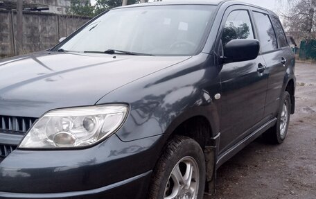 Mitsubishi Outlander III рестайлинг 3, 2004 год, 580 000 рублей, 22 фотография