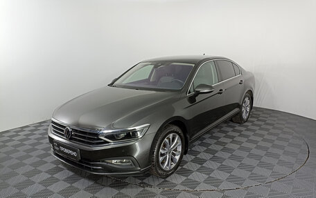 Volkswagen Passat B8 рестайлинг, 2021 год, 2 630 000 рублей, 5 фотография