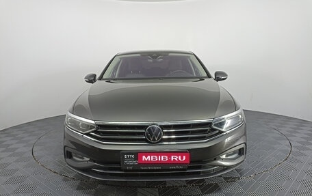 Volkswagen Passat B8 рестайлинг, 2021 год, 2 630 000 рублей, 6 фотография