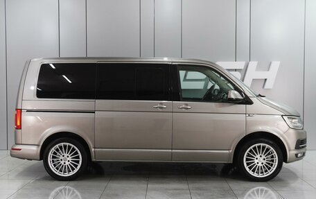 Volkswagen Multivan T6 рестайлинг, 2015 год, 2 999 000 рублей, 5 фотография