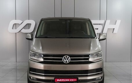 Volkswagen Multivan T6 рестайлинг, 2015 год, 2 999 000 рублей, 3 фотография