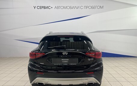 Infiniti QX30, 2017 год, 2 570 000 рублей, 5 фотография