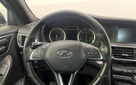 Infiniti QX30, 2017 год, 2 570 000 рублей, 13 фотография