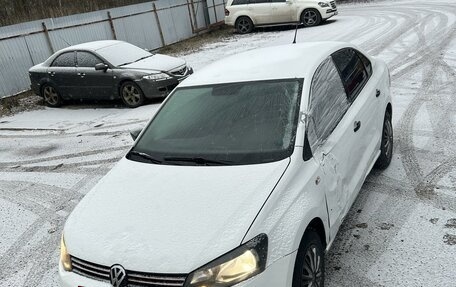 Volkswagen Polo VI (EU Market), 2014 год, 360 000 рублей, 3 фотография