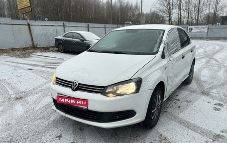 Volkswagen Polo VI (EU Market), 2014 год, 360 000 рублей, 4 фотография