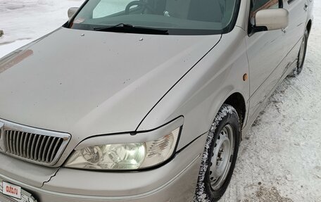 Toyota Vista V30, 2001 год, 600 000 рублей, 2 фотография