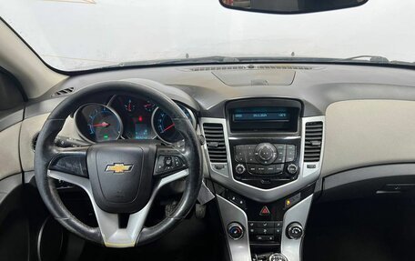 Chevrolet Cruze II, 2012 год, 765 000 рублей, 9 фотография