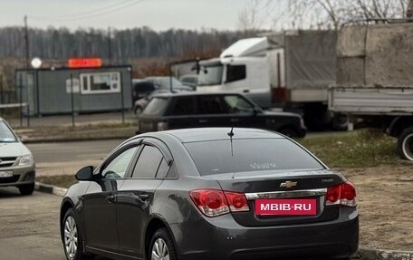 Chevrolet Cruze II, 2011 год, 685 000 рублей, 16 фотография