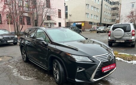 Lexus RX IV рестайлинг, 2017 год, 5 500 000 рублей, 3 фотография