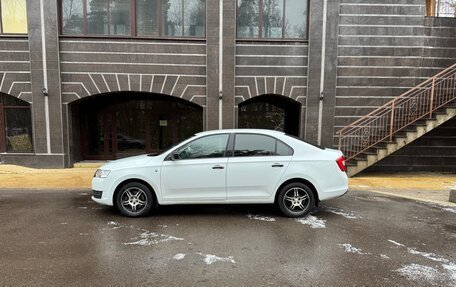 Skoda Rapid I, 2015 год, 990 000 рублей, 3 фотография