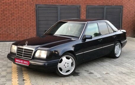 Mercedes-Benz E-Класс, 1996 год, 500 000 рублей, 1 фотография