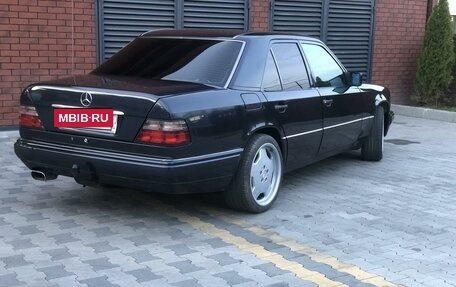 Mercedes-Benz E-Класс, 1996 год, 500 000 рублей, 22 фотография