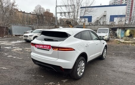 Jaguar E-Pace, 2018 год, 2 850 000 рублей, 5 фотография