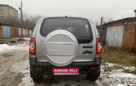 Chevrolet Niva I рестайлинг, 2014 год, 800 000 рублей, 4 фотография