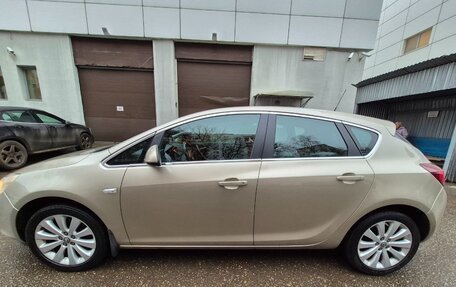 Opel Astra J, 2011 год, 1 100 000 рублей, 5 фотография