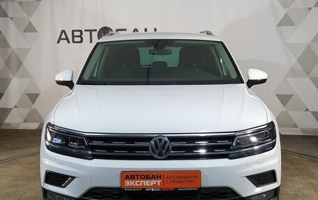 Volkswagen Tiguan II, 2020 год, 3 099 000 рублей, 2 фотография