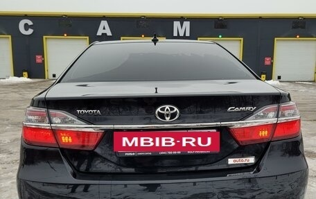 Toyota Camry, 2017 год, 2 500 000 рублей, 11 фотография