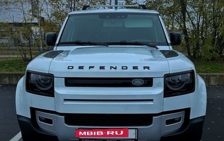 Land Rover Defender II, 2021 год, 6 850 000 рублей, 2 фотография