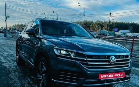 Volkswagen Touareg III, 2019 год, 5 600 000 рублей, 9 фотография