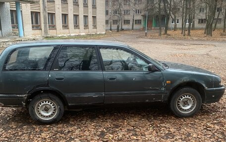 Nissan Primera II рестайлинг, 1994 год, 100 000 рублей, 1 фотография