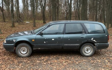 Nissan Primera II рестайлинг, 1994 год, 100 000 рублей, 3 фотография