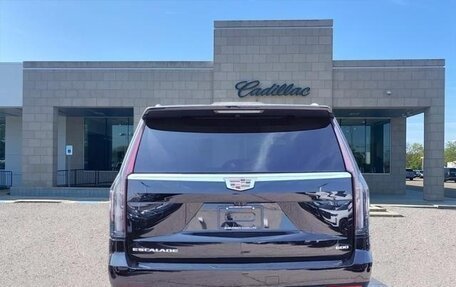 Cadillac Escalade V, 2024 год, 22 680 000 рублей, 5 фотография