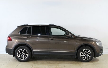 Volkswagen Tiguan II, 2018 год, 2 789 000 рублей, 5 фотография