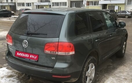 Volkswagen Touareg III, 2005 год, 750 000 рублей, 4 фотография