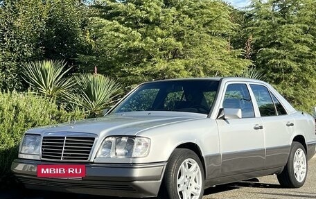 Mercedes-Benz W124, 1993 год, 800 000 рублей, 8 фотография