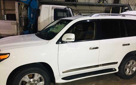 Toyota Land Cruiser 200, 2014 год, 4 650 000 рублей, 3 фотография