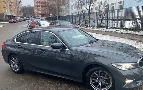 BMW 3 серия, 2019 год, 3 450 000 рублей, 3 фотография