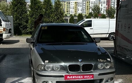 BMW 5 серия, 2000 год, 645 000 рублей, 1 фотография