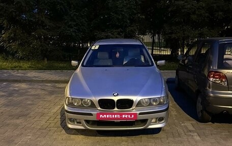 BMW 5 серия, 2000 год, 645 000 рублей, 3 фотография