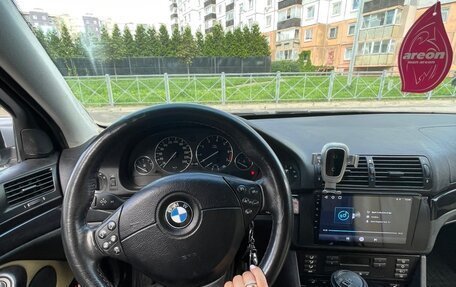 BMW 5 серия, 2000 год, 645 000 рублей, 21 фотография